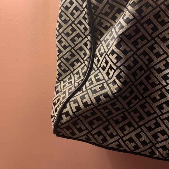 Big Tommy Purse - Picture 7 of 8